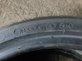 Гуми Зимни 225/40R18, снимка 11