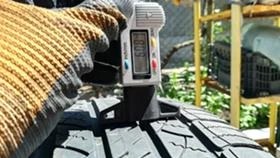 Гуми Всесезонни 225/65R17, снимка 5