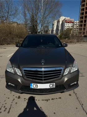 Mercedes-Benz E 500 4MATIC, снимка 1