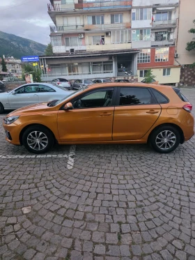 Hyundai I30 Лек автомобил , снимка 3