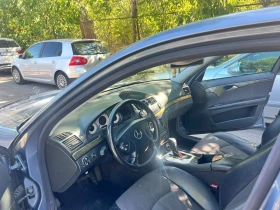 Mercedes-Benz E 320, снимка 8