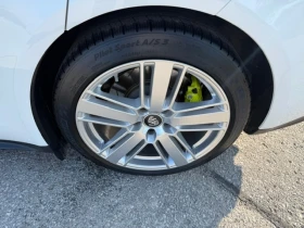 Porsche Panamera * 4 E Hybrid * CARFAX * ОПЦИЯ ЗА ФИНАНСИРАНЕ, снимка 17