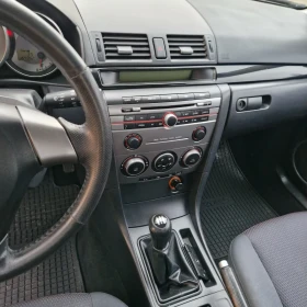 Mazda 3 1.6i - 4999 лв. / 2555.95 € - 48299735 11