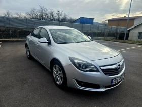 Opel Insignia 2.0D АВТОМАТ 2015g   - 8999 € / 17600.51 лв. - 21387229 2