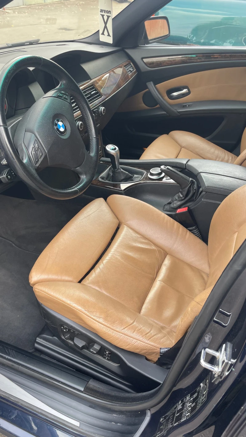 BMW 525 Xi 3.0 218к.с, снимка 9 - Автомобили и джипове - 47146142