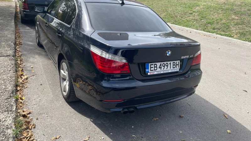 BMW 525 Xi 3.0 218к.с, снимка 3 - Автомобили и джипове - 47146142