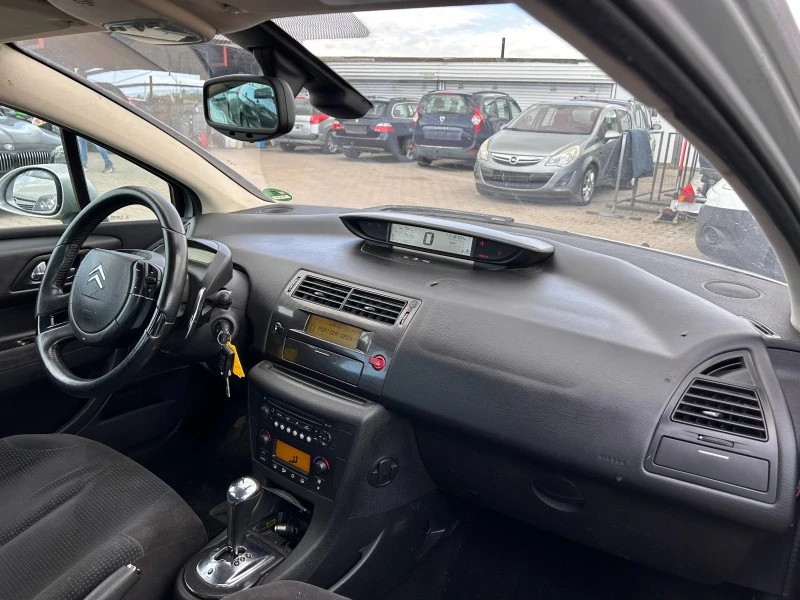 Citroen C4 1.6HDI AVTOMAT EURO 4 ЛИЗИНГ, снимка 10 - Автомобили и джипове - 45528041