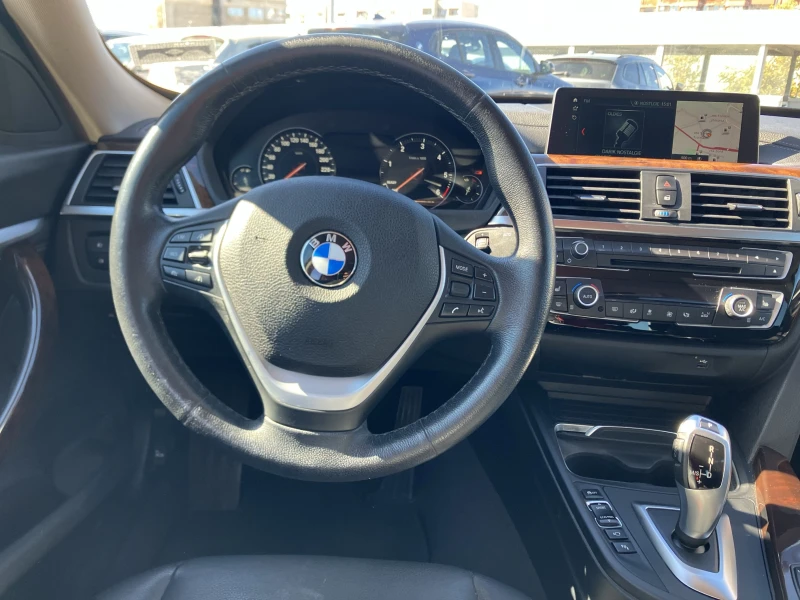 BMW 320 d XDRIVE, снимка 15 - Автомобили и джипове - 47778775