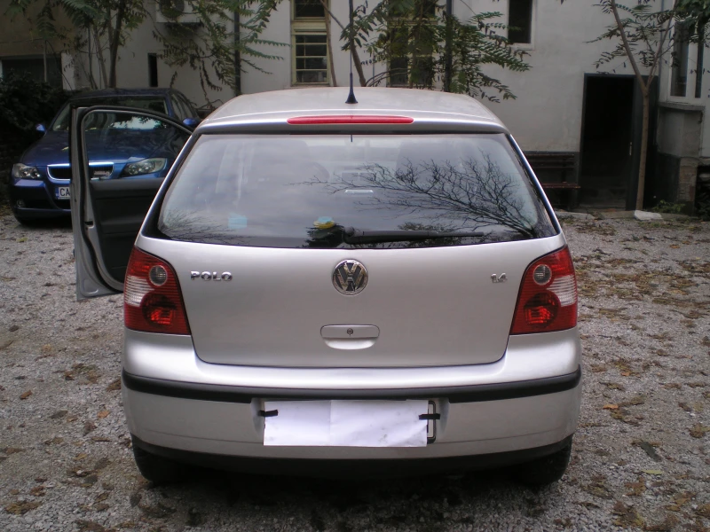 VW Polo, снимка 4 - Автомобили и джипове - 48528205