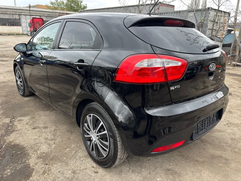 Kia Rio 1.4 D  6 скорости, снимка 3 - Автомобили и джипове - 52446129