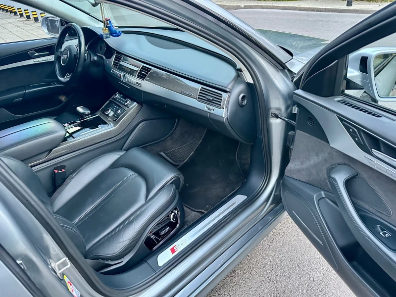 Audi S8, снимка 10 - Автомобили и джипове - 52308477