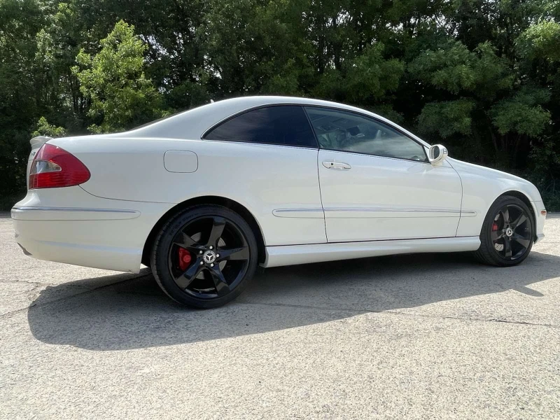 Mercedes-Benz CLK 550, снимка 2 - Автомобили и джипове - 51333931