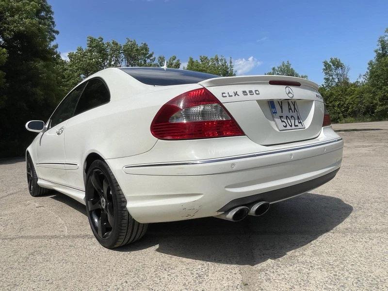 Mercedes-Benz CLK 550, снимка 5 - Автомобили и джипове - 51333931
