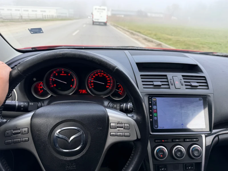Mazda 6, снимка 11 - Автомобили и джипове - 52737050