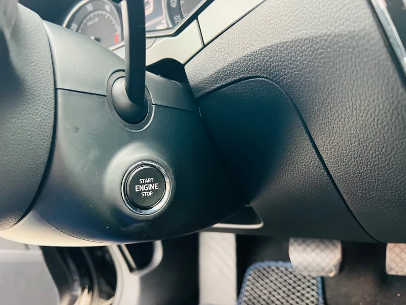 Skoda Superb 2.0 150 автомат, снимка 13 - Автомобили и джипове - 52975831