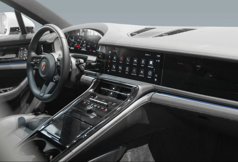 Porsche Panamera 4/FACELIFT/LED-MATRIX/BOSE/HEAD UP/360/, снимка 15 - Автомобили и джипове - 53108329