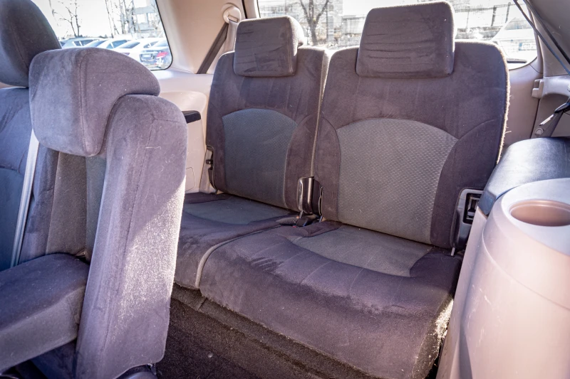 Mitsubishi Grandis 2.4i 165hp! С ГАРАНЦИЯ! БЕЗПЛАТНА РЕГИСТРАЦИЯ, снимка 16 - Автомобили и джипове - 53121887