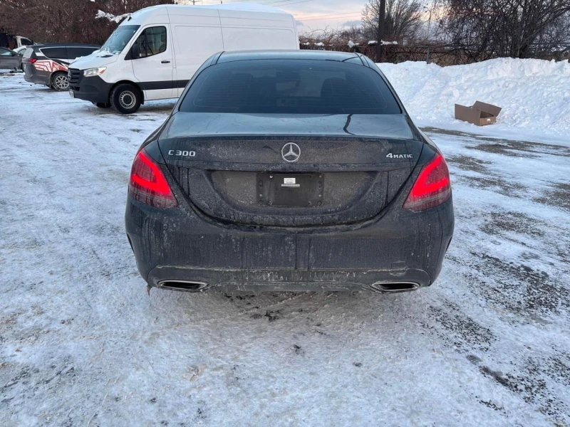 Mercedes-Benz C 300 * 4MATIC AWD * CARFAX * Подгреви *  , снимка 4 - Автомобили и джипове - 53265158