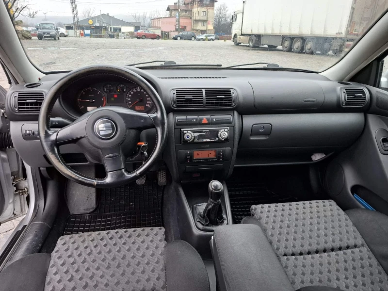 Seat Leon, снимка 3 - Автомобили и джипове - 53282891