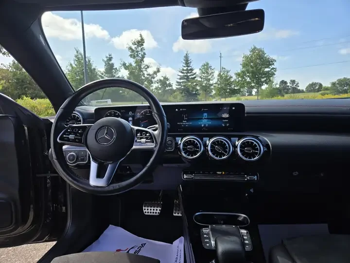 Mercedes-Benz CLA 250 AMG LINE/PANO/KAMEPA/KEYLESS/NAVI  - изображение 9