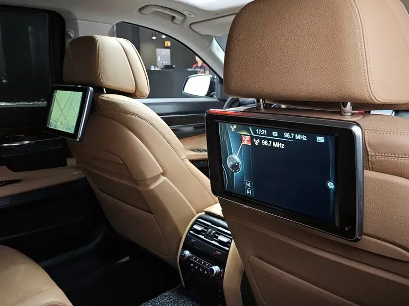 BMW 740 Li, снимка 17 - Автомобили и джипове - 53333820