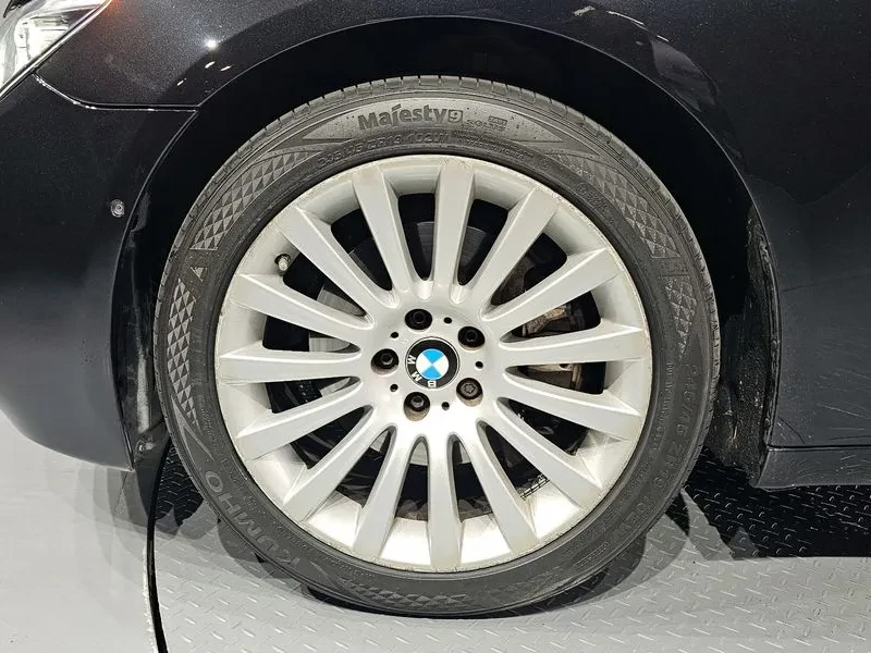 BMW 740 Li, снимка 5 - Автомобили и джипове - 53333820