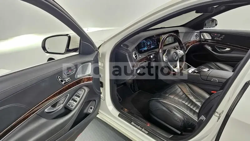 Mercedes-Benz S 560 4matic| 360 | HEAD-UP| TV| DISTRONIC, снимка 6 - Автомобили и джипове - 54285651
