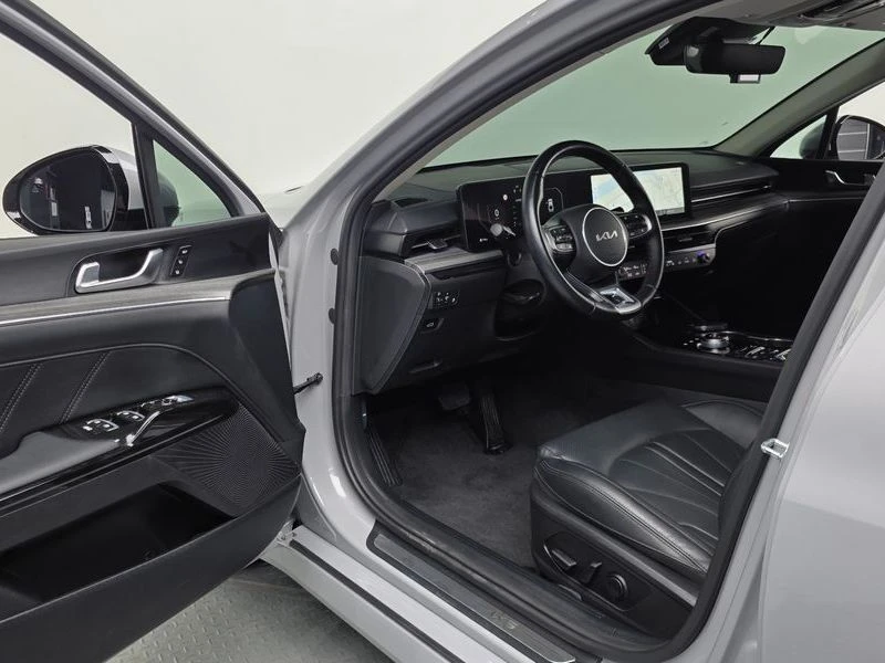 Kia K5 2.0 LPi| 160к.с.| ВКЛ.ТЕХНОТЕСТ, снимка 10 - Автомобили и джипове - 55703950