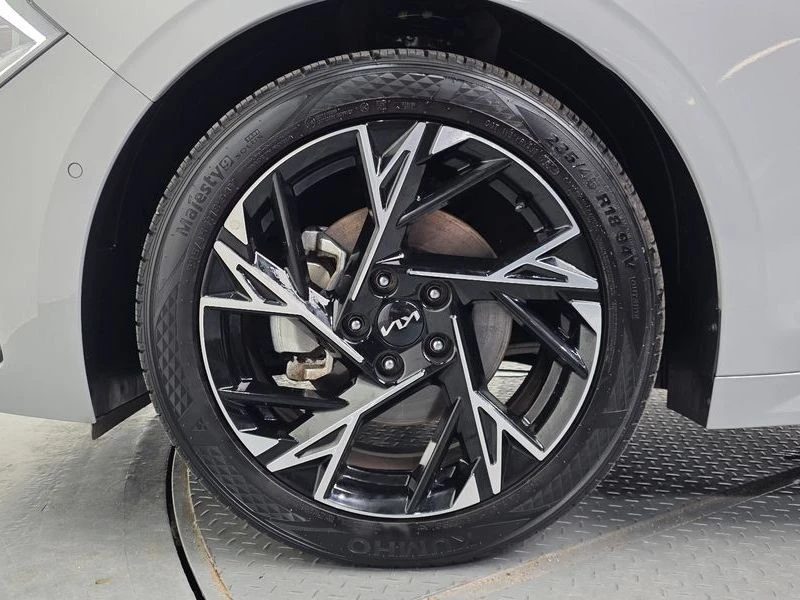 Kia K5 2.0 LPi| 160к.с.| ВКЛ.ТЕХНОТЕСТ, снимка 5 - Автомобили и джипове - 55703950