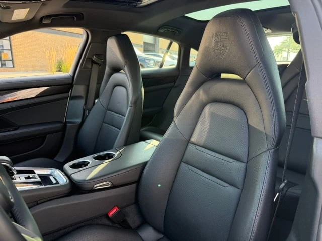 Porsche Panamera * 4 E Hybrid * CARFAX * ОПЦИЯ ЗА ФИНАНСИРАНЕ, снимка 8 - Автомобили и джипове - 56059574