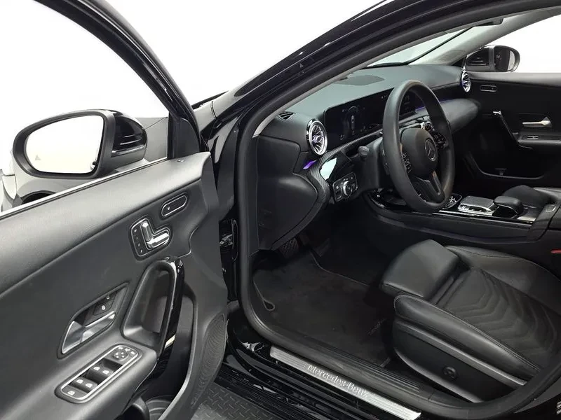Mercedes-Benz A 220 W177 A220 Hatchback, снимка 10 - Автомобили и джипове - 56355839