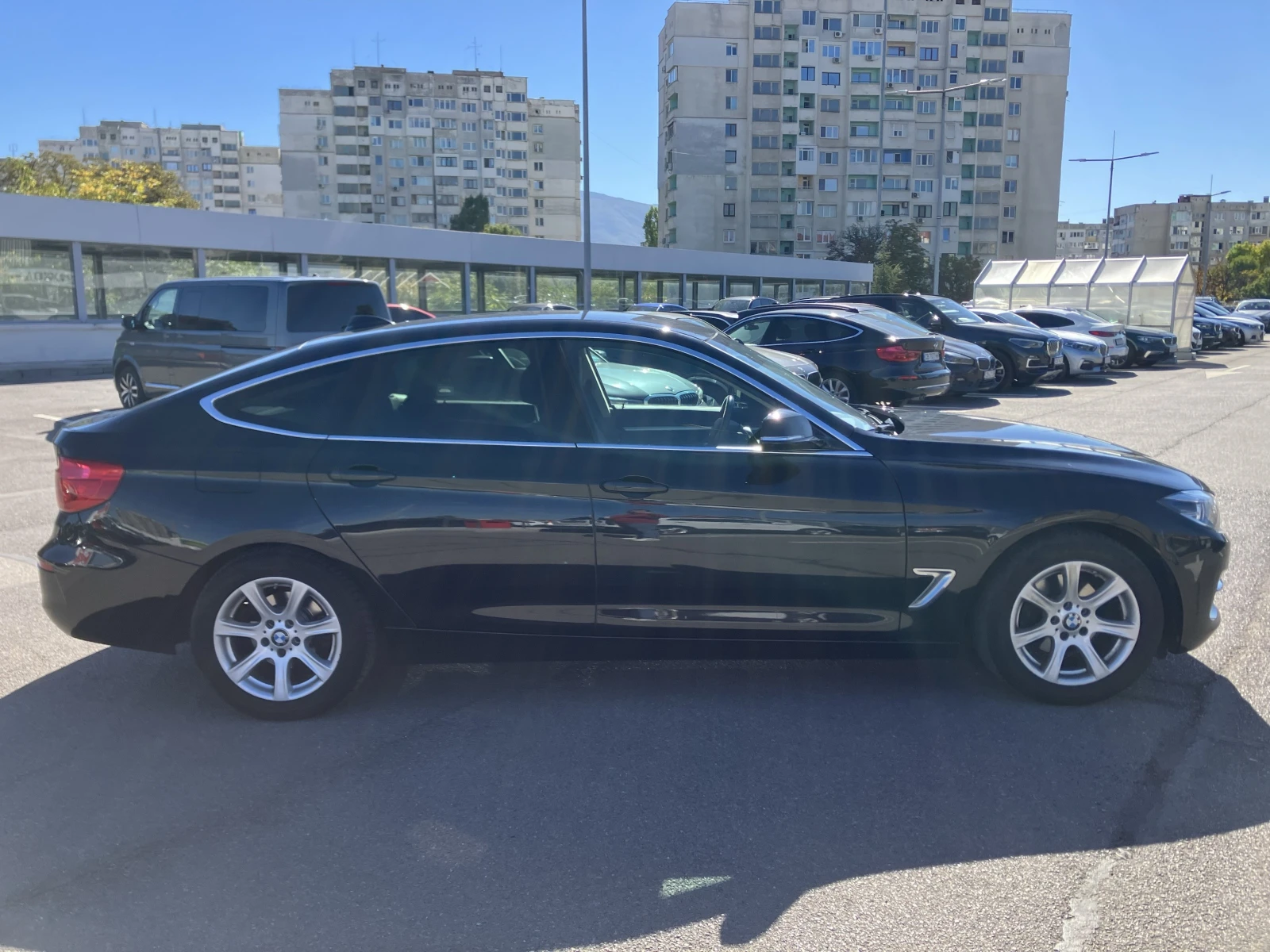 BMW 320 d XDRIVE - изображение 2