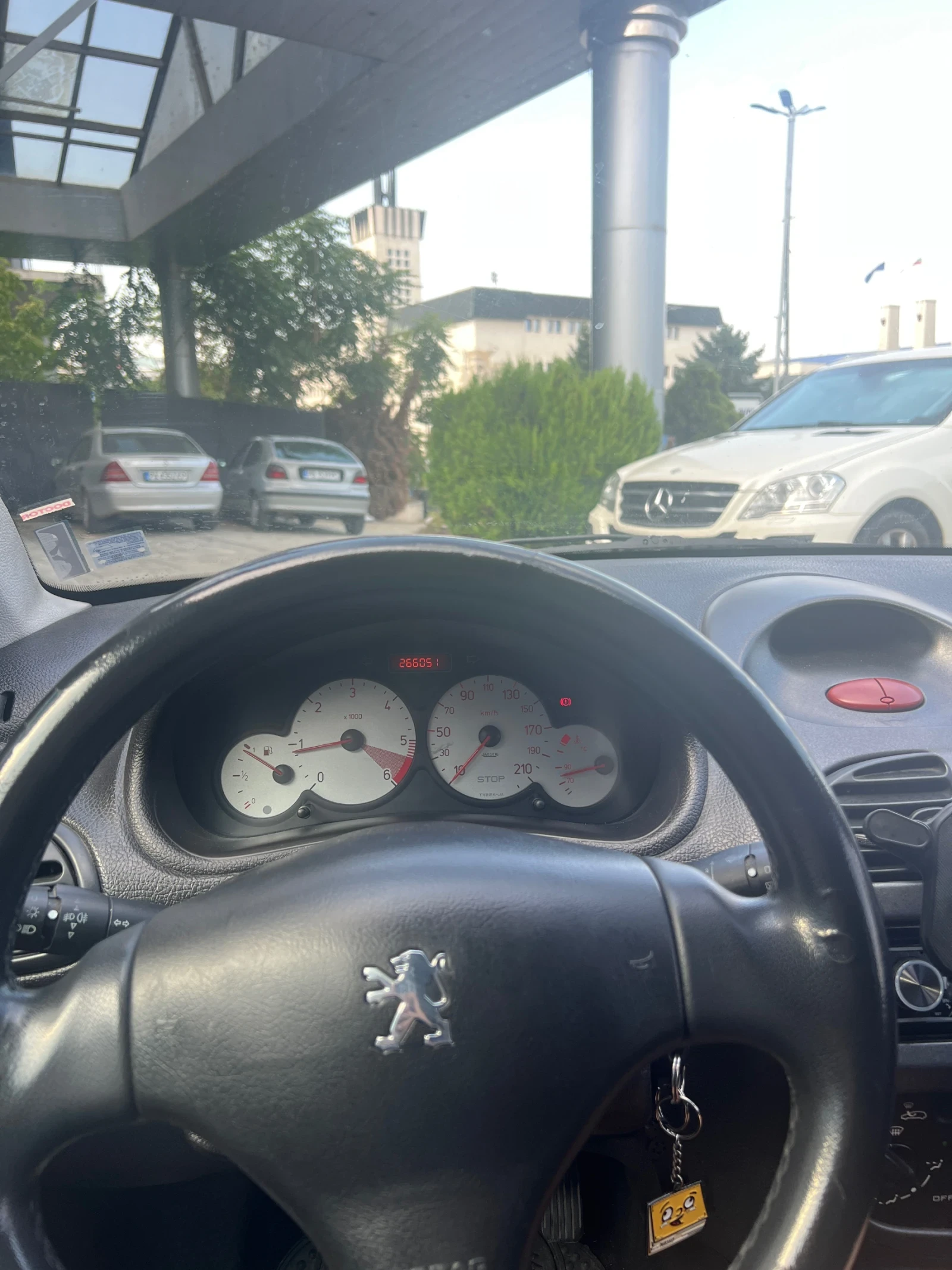 Peugeot 206 1.4 HDI БАРТЕР - изображение 8
