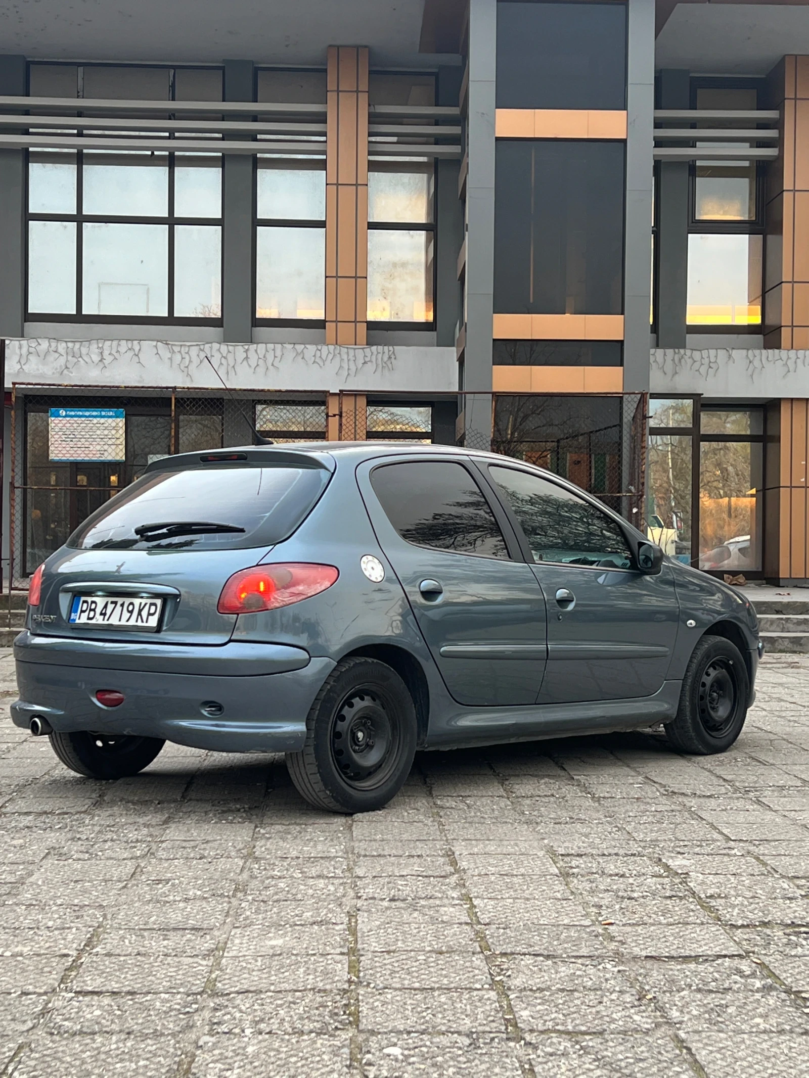 Peugeot 206 1.4 HDI БАРТЕР - изображение 5