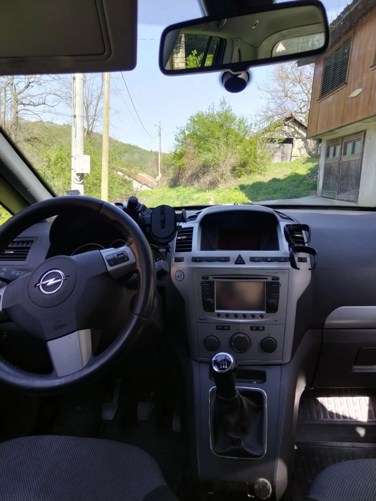 Opel Zafira  - изображение 7