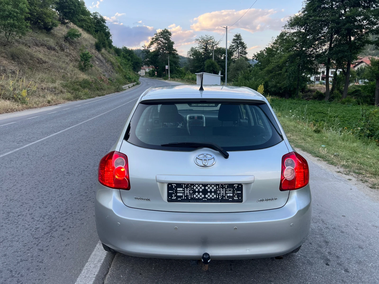 Toyota Auris 1.6* Автомат* Климатроник* Холандия* Парктроници - изображение 6
