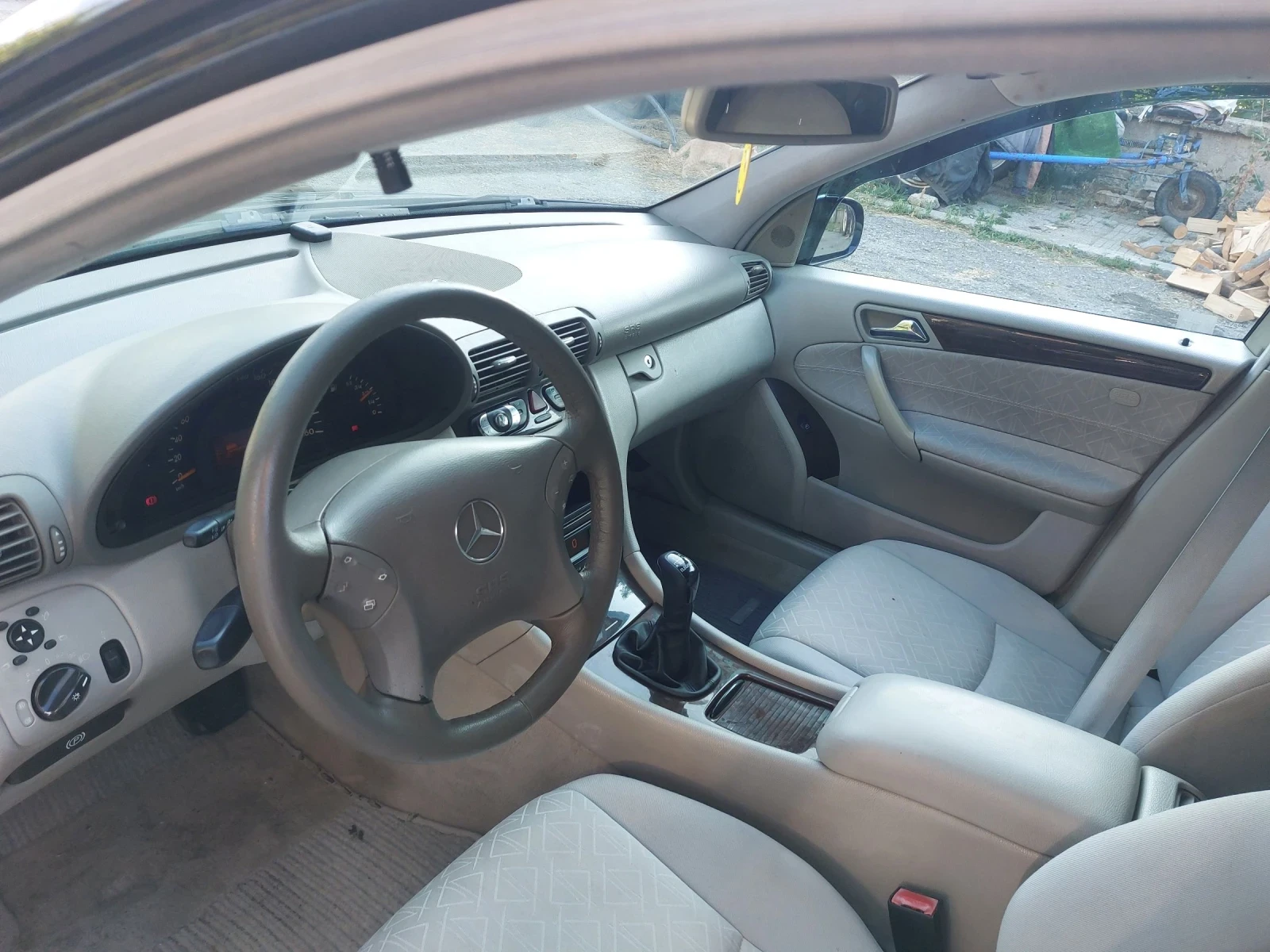 Mercedes-Benz C 220 W 203 - изображение 3