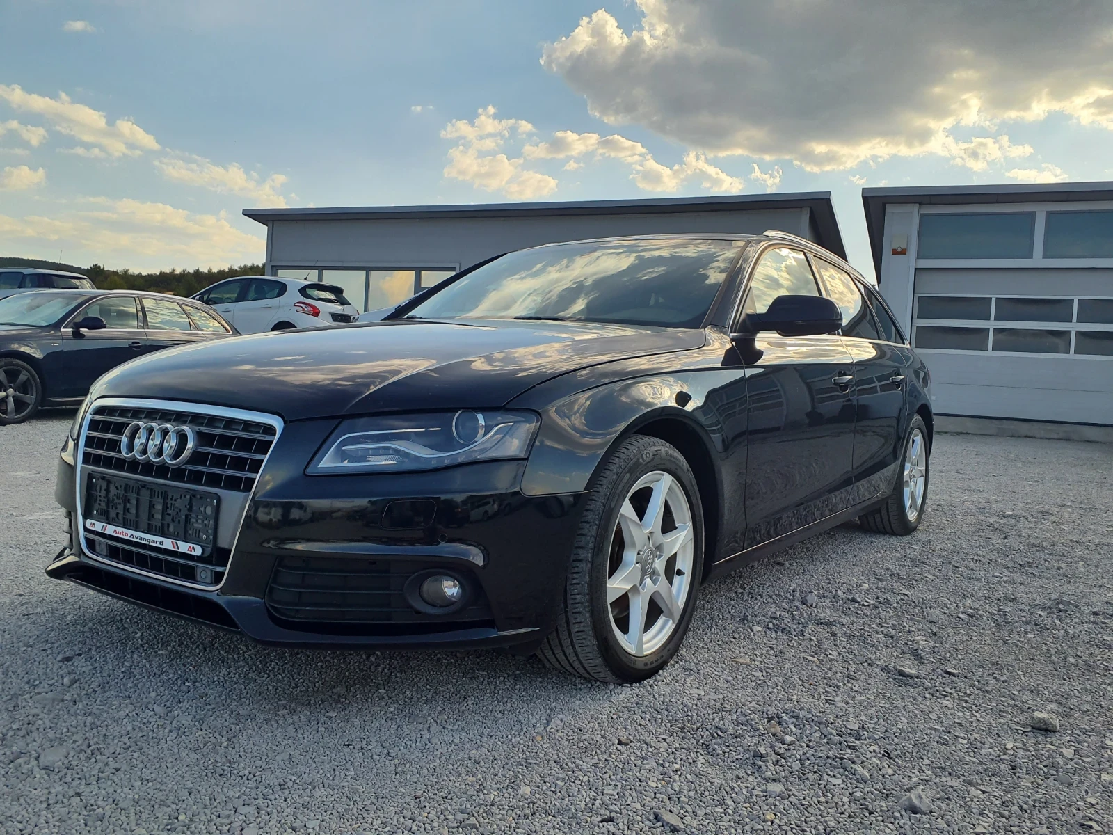 Audi A4 2.0 TDI -143 FULL OPTIONS PANORAMA  - изображение 2