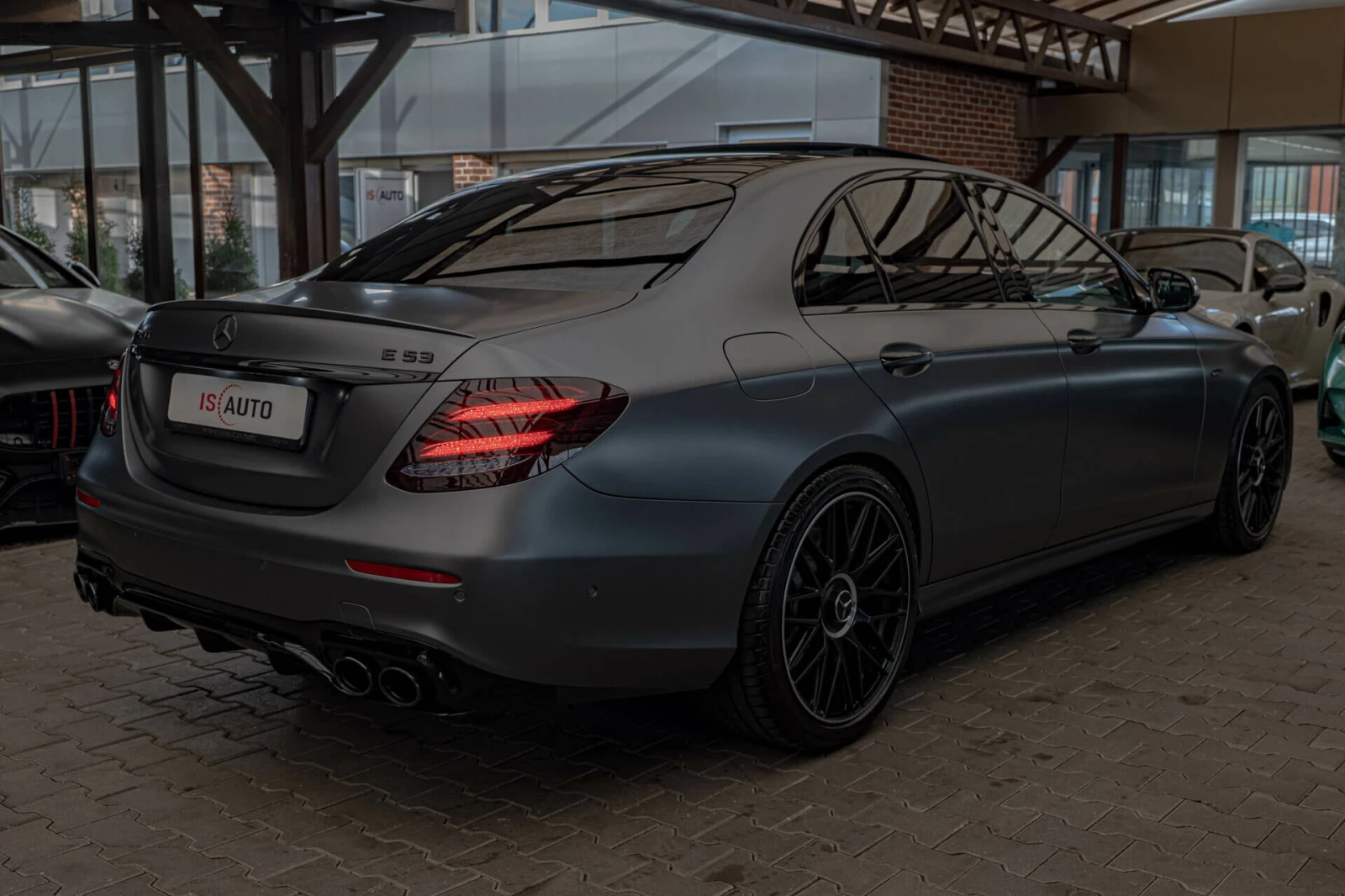 Mercedes-Benz E 53 AMG 4Matic+ /HuD/Burm///AIR Matic/ | Mobile.bg   6