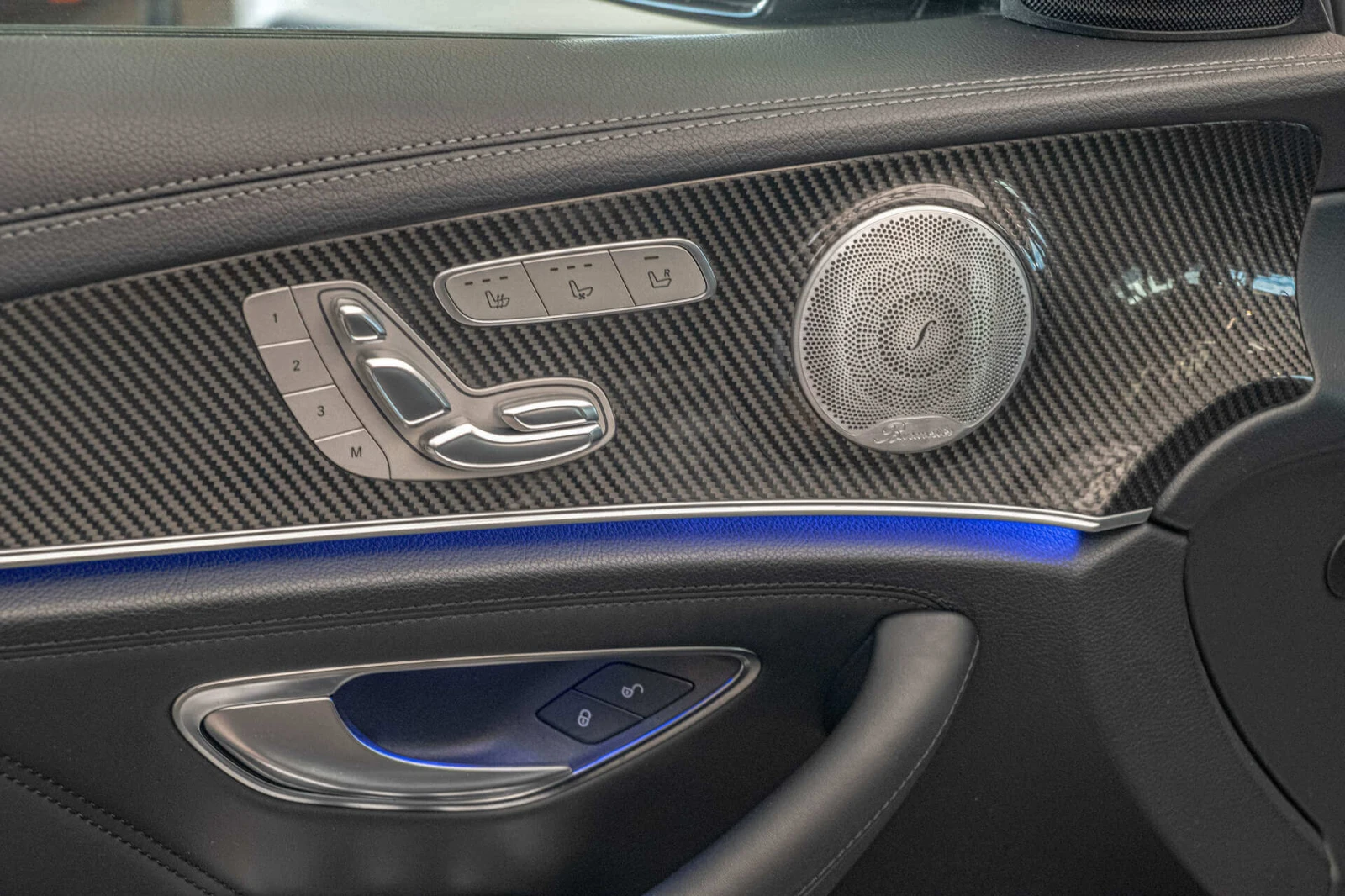 Mercedes-Benz E 53 AMG 4Matic+ /HuD/Burm///AIR Matic/ | Mobile.bg   15