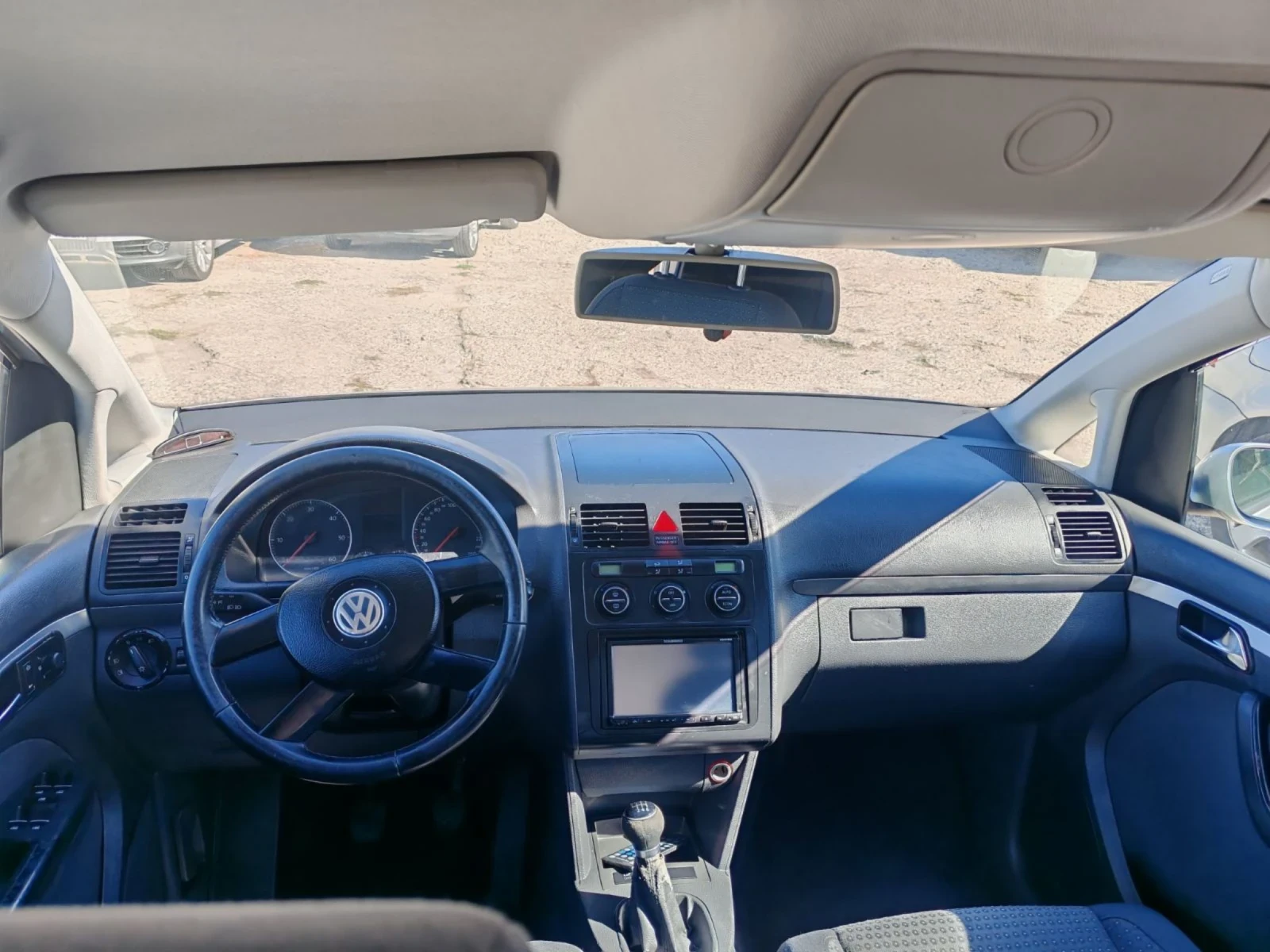 VW Touran 2.0 tdi 140hp - изображение 3