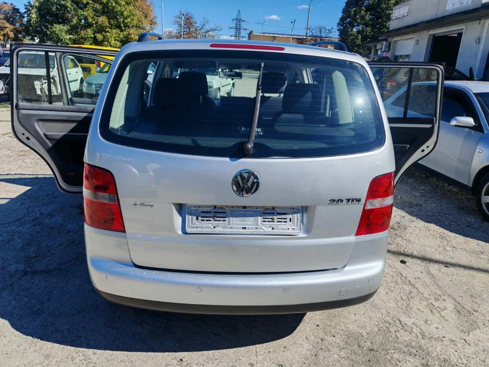 VW Touran 2.0 tdi 140hp - изображение 7