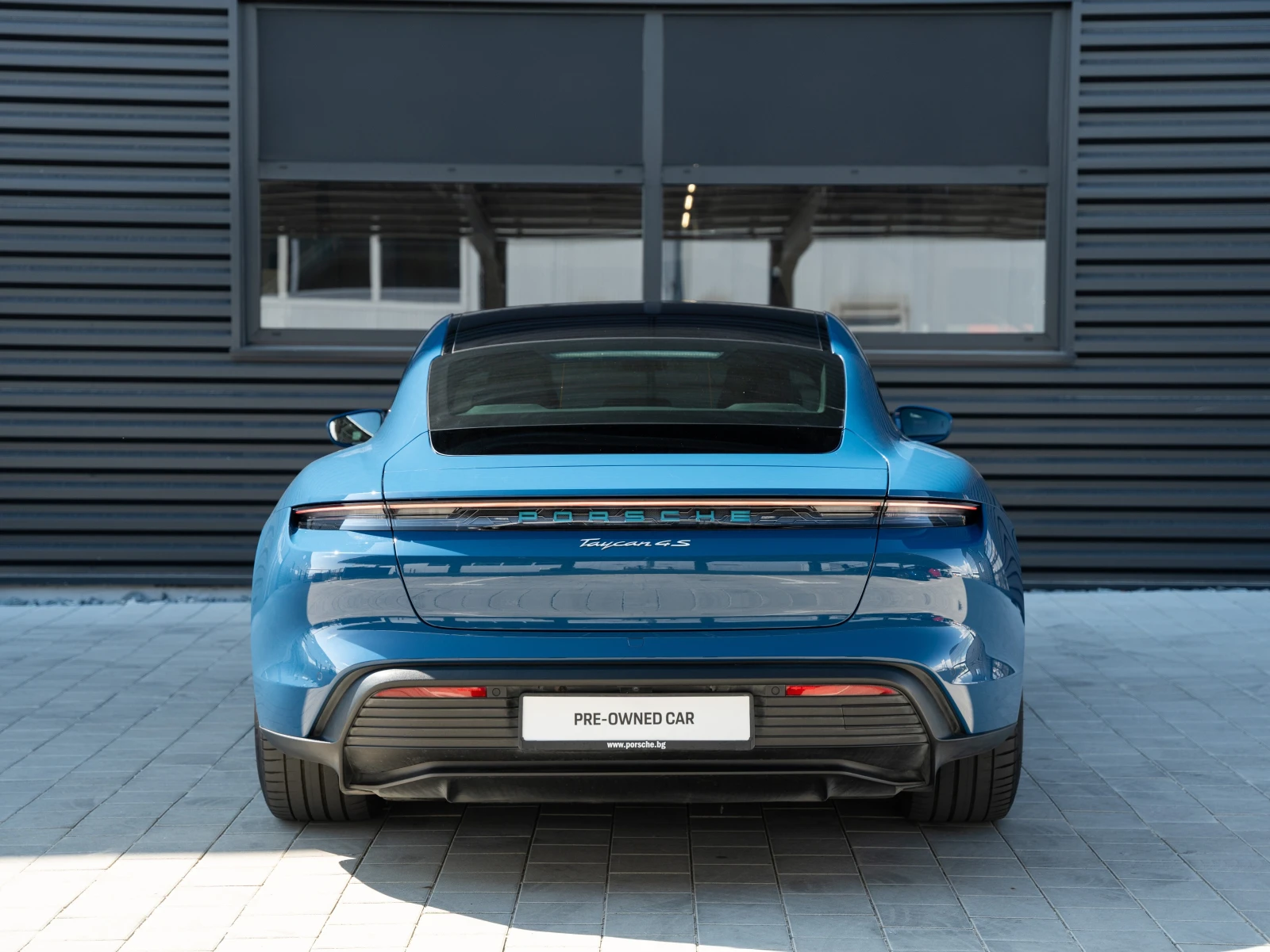 Porsche Taycan 4S - изображение 6