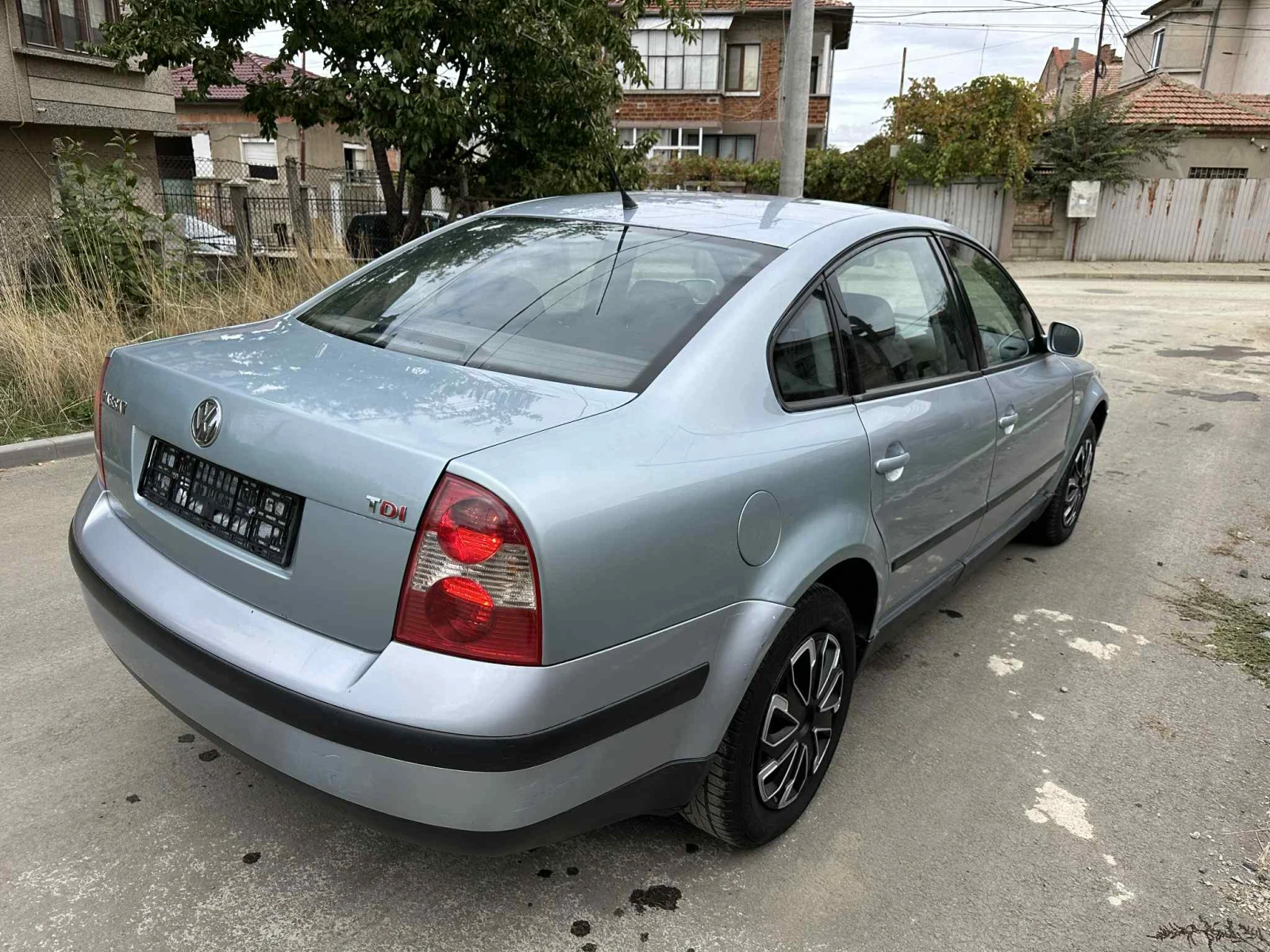 VW Passat 1.9TDI, 131к.с.291545 - изображение 5