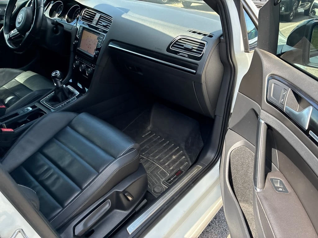 VW Golf R* 5dr HB Man * CARFAX * БЕЗ ПЪРВОНАЧАЛНА ВНОСКА - изображение 3