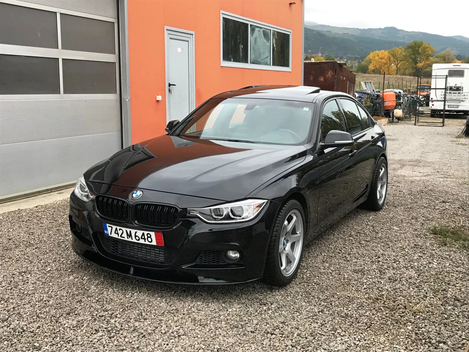 BMW 335 335i xDrive, РЪЧКА!!! - изображение 6