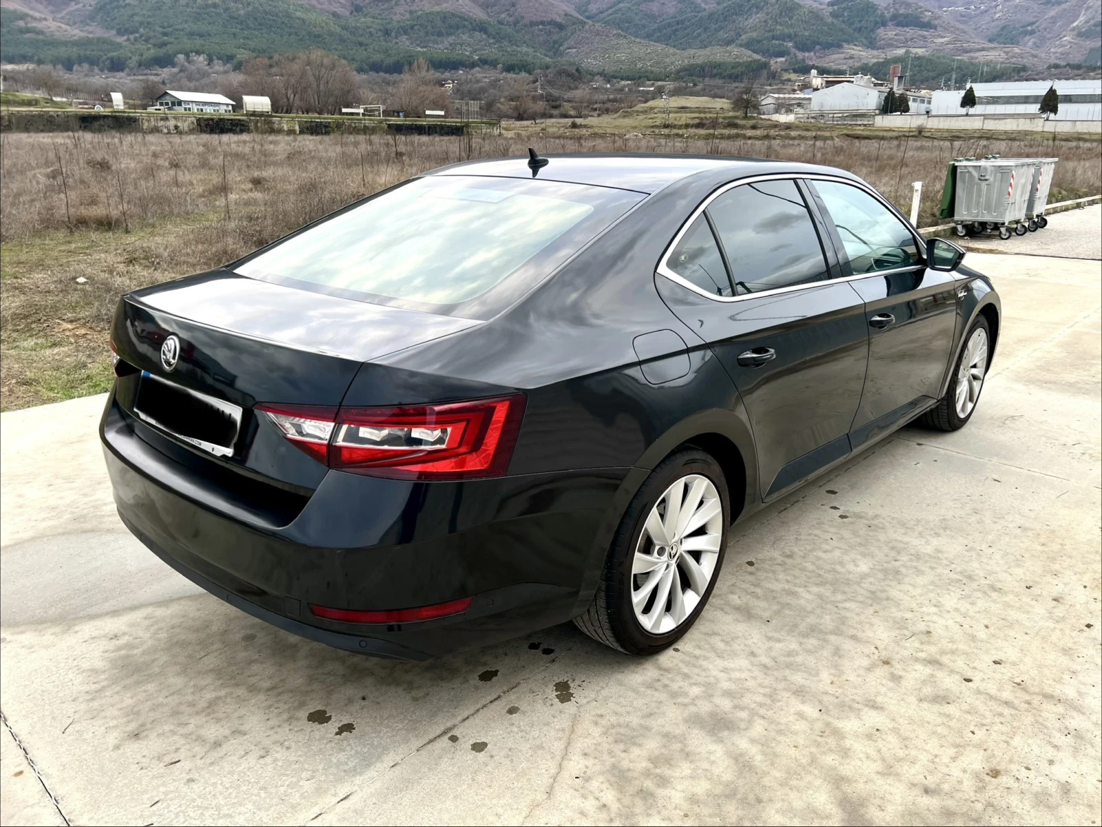 Skoda Superb 2.0 150 автомат - изображение 5
