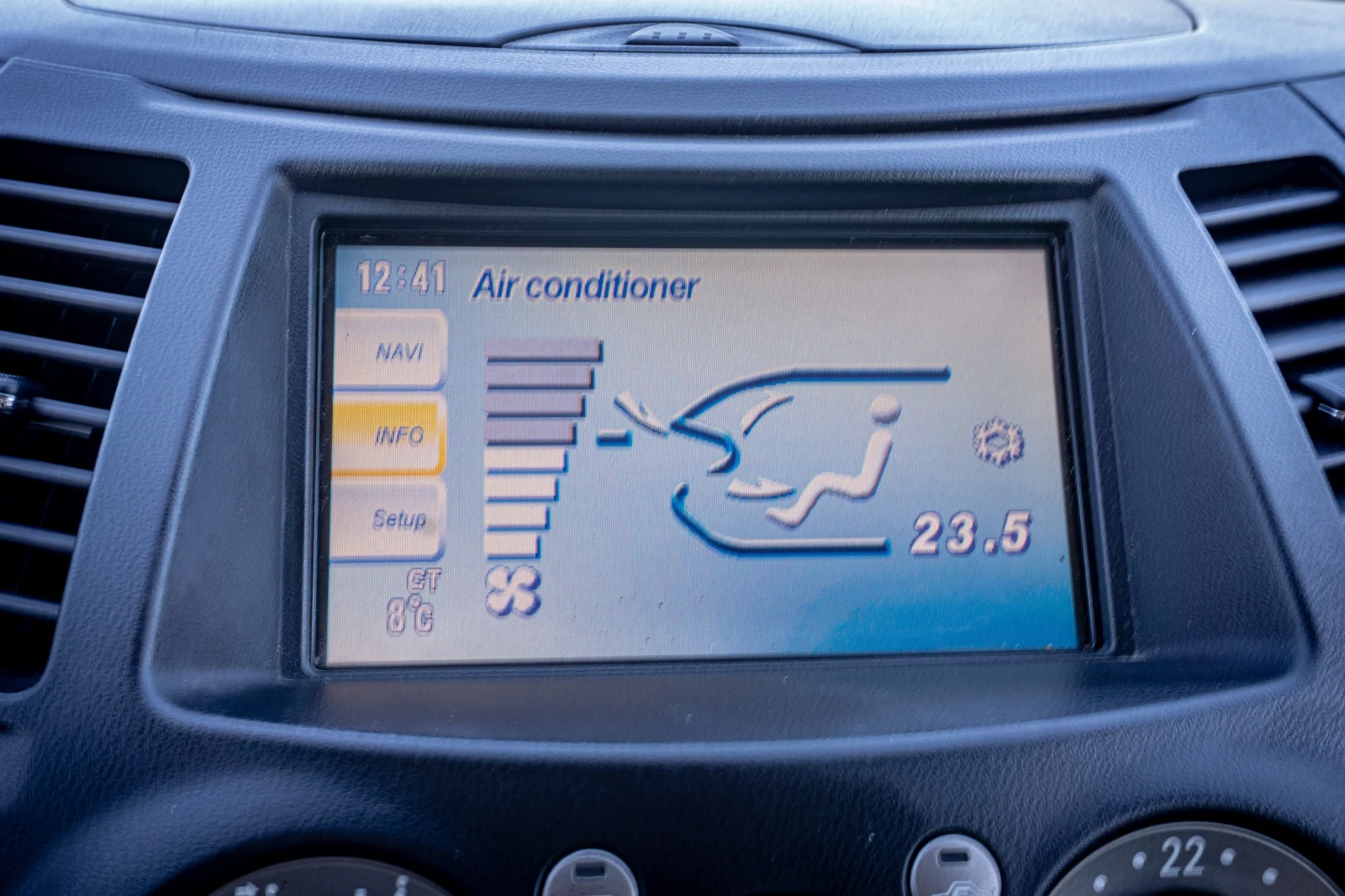 Mitsubishi Grandis 2.4i 165hp! � ��������! ��������� ����������� | Mobile.bg � ����������� 13