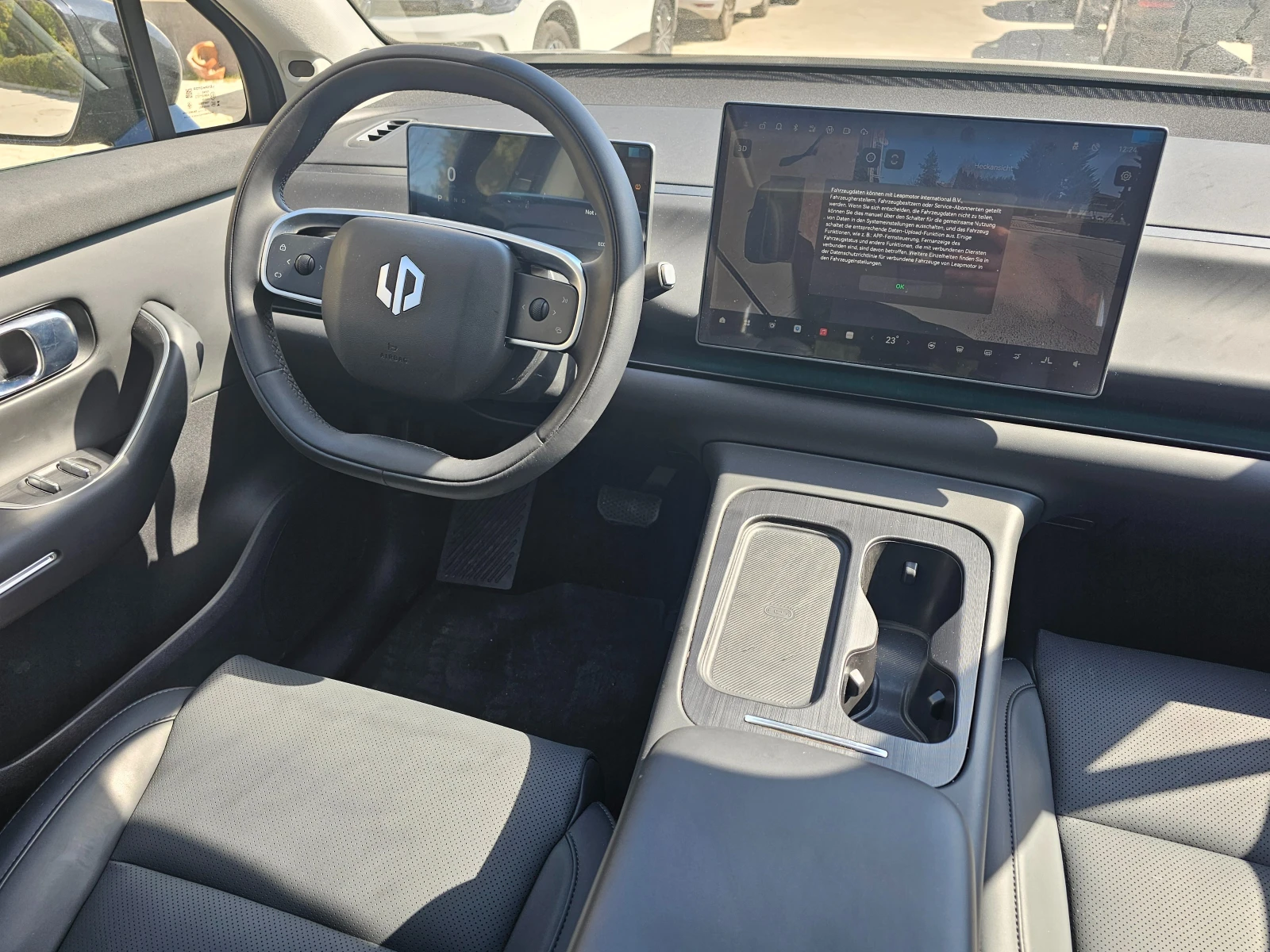 Leapmotor C10 EV Design AWD 440kW �������� 81, 9 kWh | Mobile.bg � ����������� 7