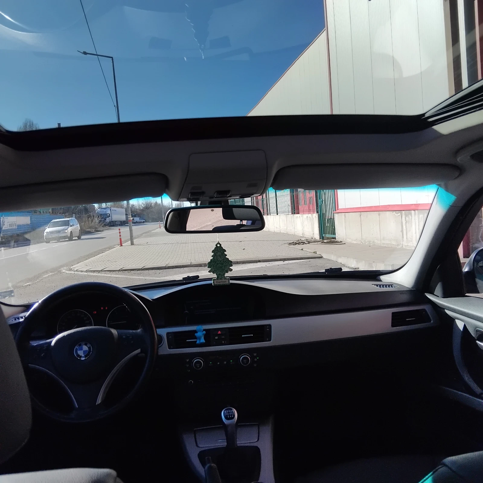 BMW 320 Е91 XDRIVE  - изображение 10